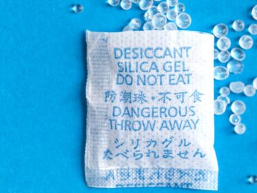 Can I Throw the Desiccant Packs After Opening the Medicine